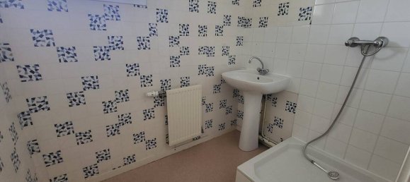 Apartamento de 3 dormitorios en Orleans, France No. 90645 11