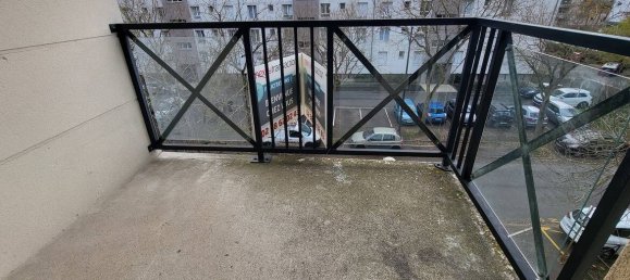 Apartamento de 3 dormitorios en Orleans, France No. 90645 3