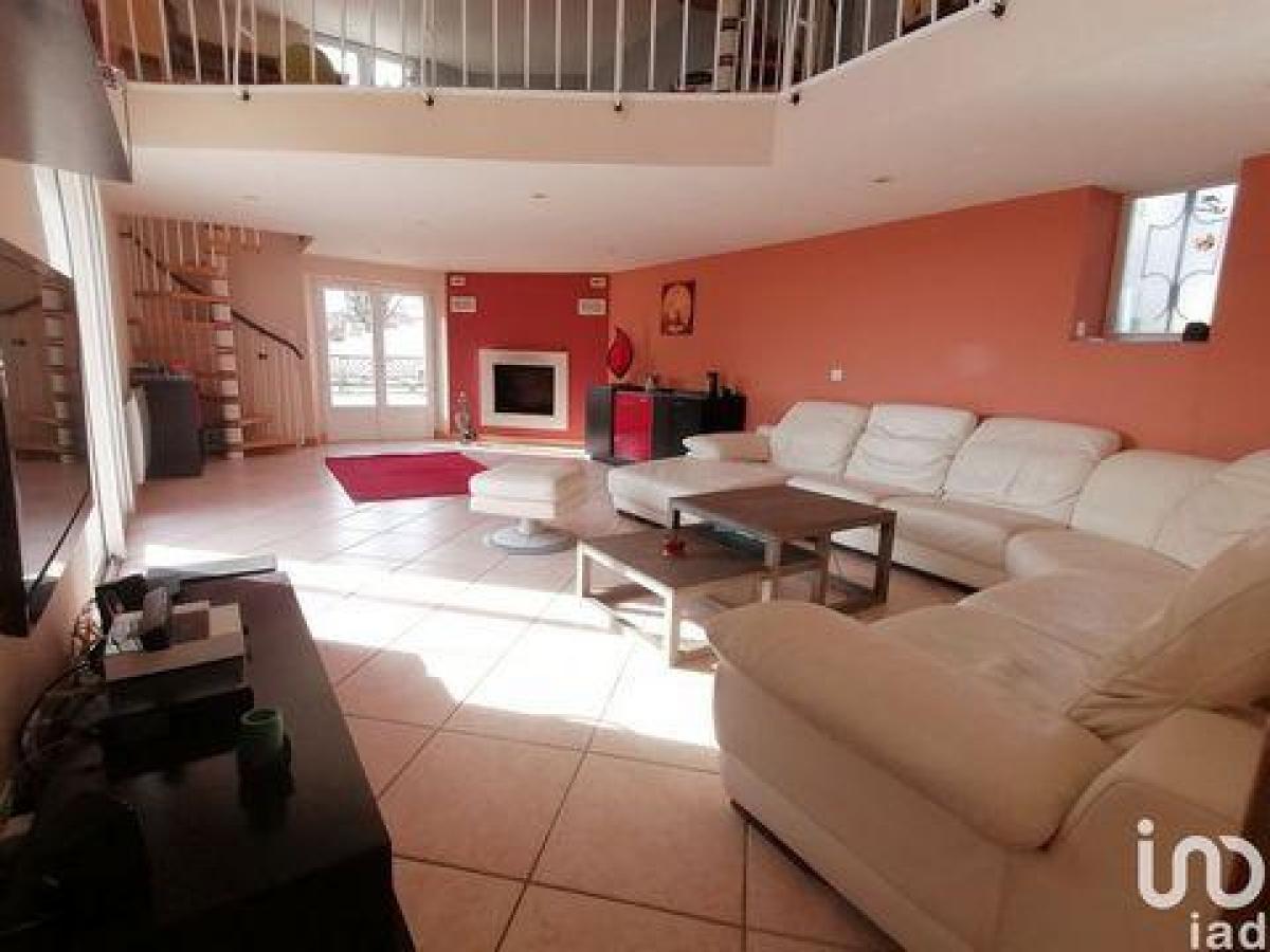 Casa de 6 dormitorios en Pamiers, France No. 28163