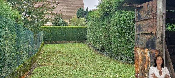 2 bedrooms House in La Neuville-Roy, France No. 213839 2