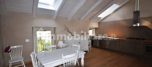 6 bedrooms Penthouse in Angera, Italy No. 330510 5