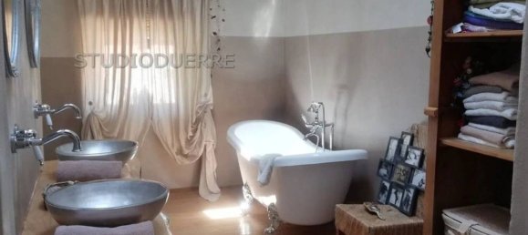 6 bedrooms Penthouse in Angera, Italy No. 330510 8