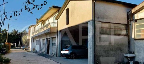 5 rooms Warehouse in Noventa Padovana, Italy No. 293546 7
