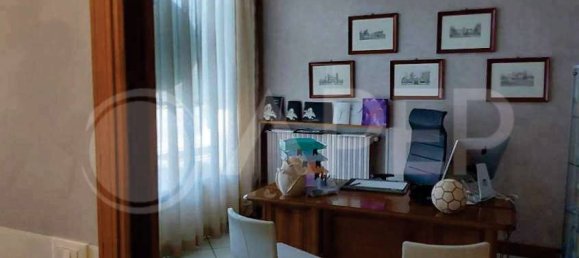 5 rooms Warehouse in Noventa Padovana, Italy No. 293546 18