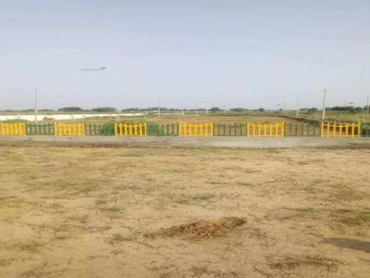  Land in Ghaziabad, India No. 33105