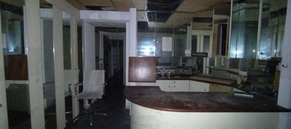 987m² Commercial property in Milan, Italy No. 239097 12