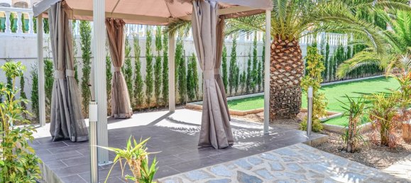 5 bedrooms Villa in Calpe, Spain No. 8306 14