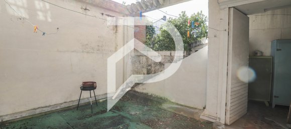 Edificio de 4 dormitorios en Clamart, France No. 126205 8