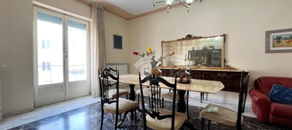4 rooms Apartment in Santeramo in Colle, Italy No. 117643 3