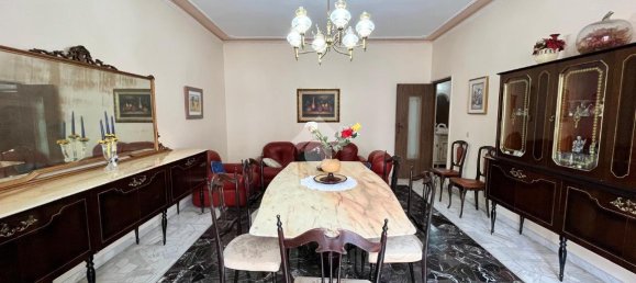 4 rooms Apartment in Santeramo in Colle, Italy No. 117643 2