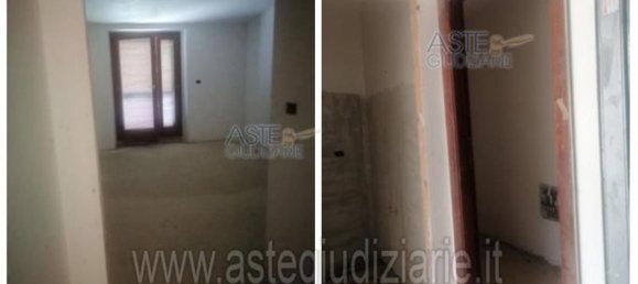 3 bedrooms House in Cepagatti, Italy No. 356049 32