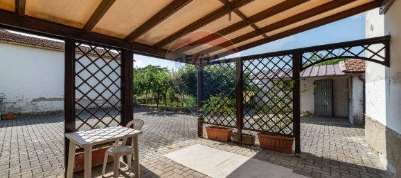 8 rooms House in Monte Roberto, Italy No. 6549 3