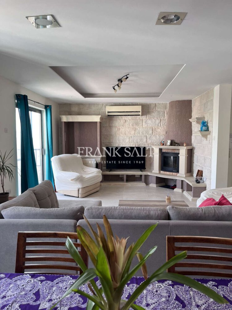2 bedrooms Apartment in San Gwann, Malta No. 7689