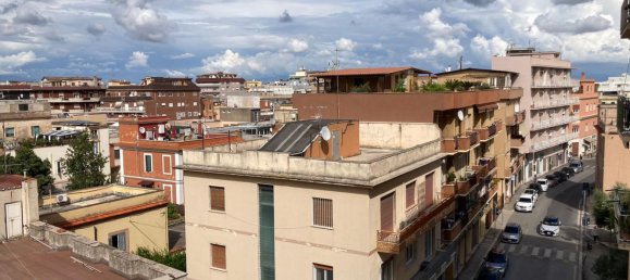 3-salle Appartement à Nettuno, Italy No. 75529 15