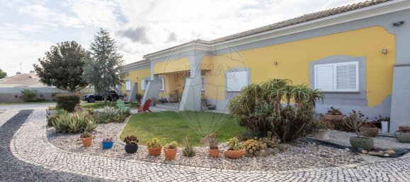 4 bedrooms House in Pinhal Novo, Portugal No. 185031 4