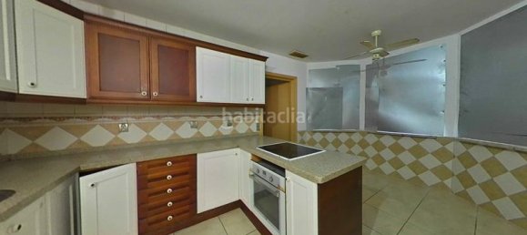 4 bedrooms House in Mutxamel, Spain No. 137886 8