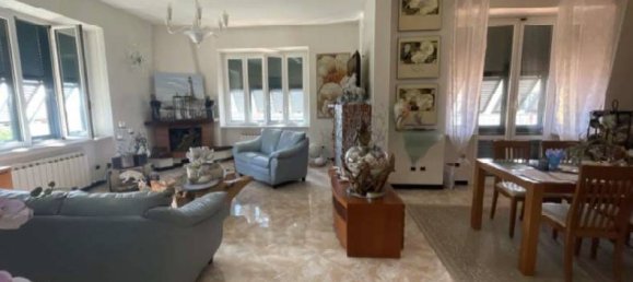 6 Schlafzimmer Wohnung in Leivi, Italy, Nr. 99653 12