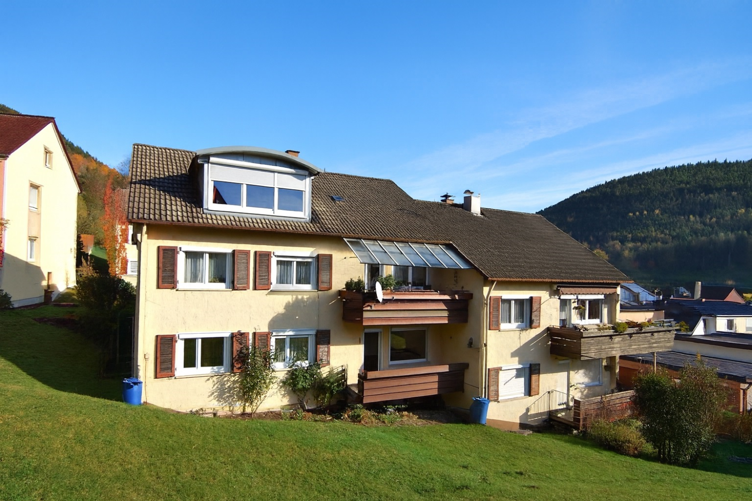 Квартира с 3 спальнями в Кальв, Германия № 272813