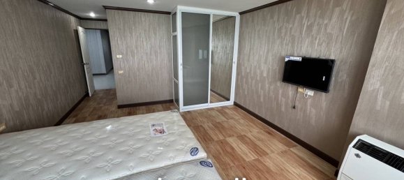 3 bedrooms Condo in Cha-am, Thailand No. 23959 10