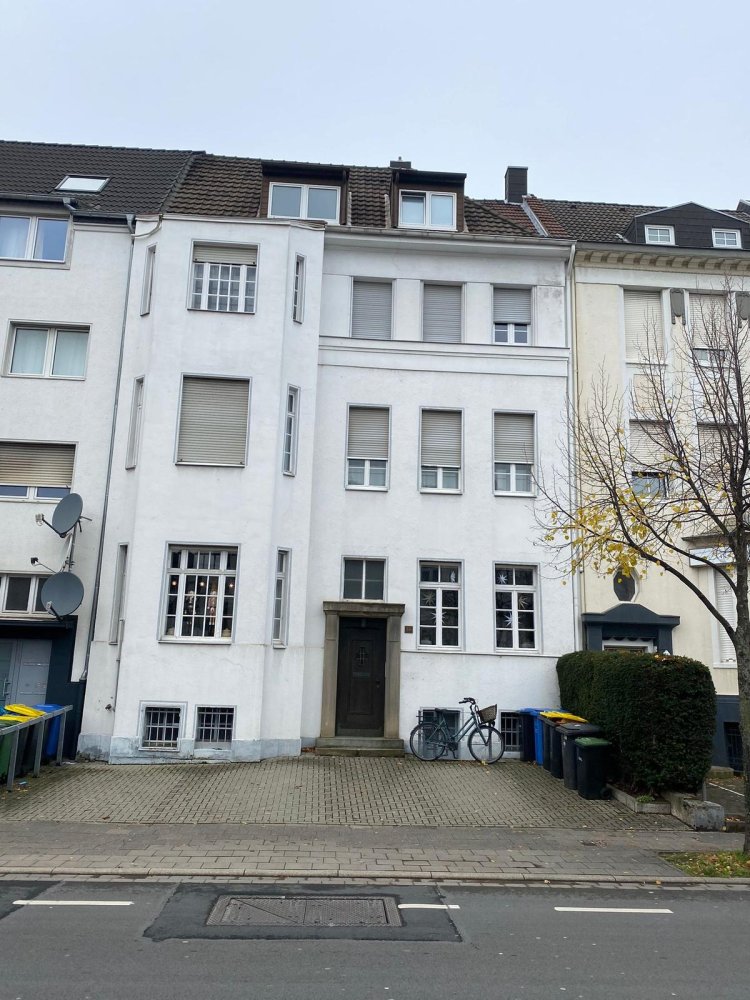 Apartamento de 2 habitaciónes en Duren, Germany No. 116384