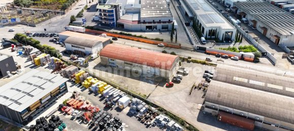 1 room Warehouse in Salerno, Italy No. 343011 2