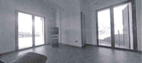 4 bedrooms Apartment in Magione, Italy No. 353183 11