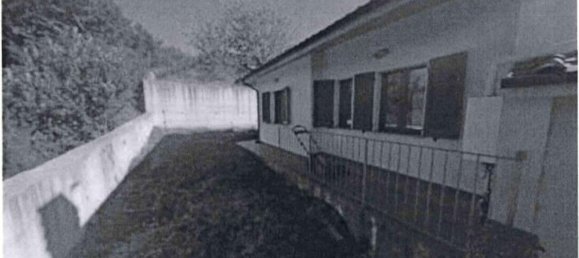 4 bedrooms Apartment in Magione, Italy No. 353183 10