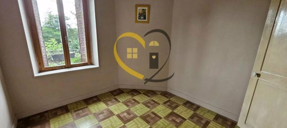 3 Schlafzimmer Haus in La Chapelle-d'Angillon, France, Nr. 263370 12