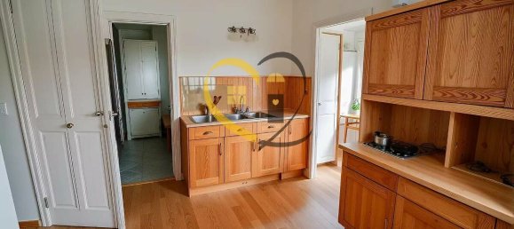 3 Schlafzimmer Haus in La Chapelle-d'Angillon, France, Nr. 263370 2