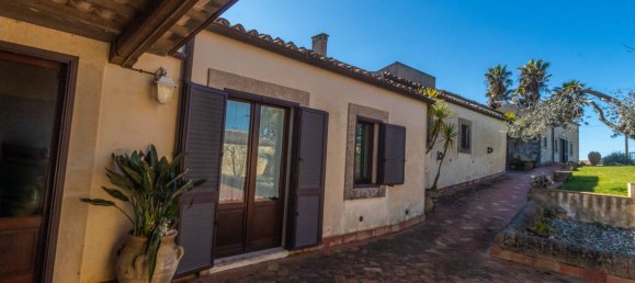 10 bedrooms Villa in Noto, Italy No. 47670 42