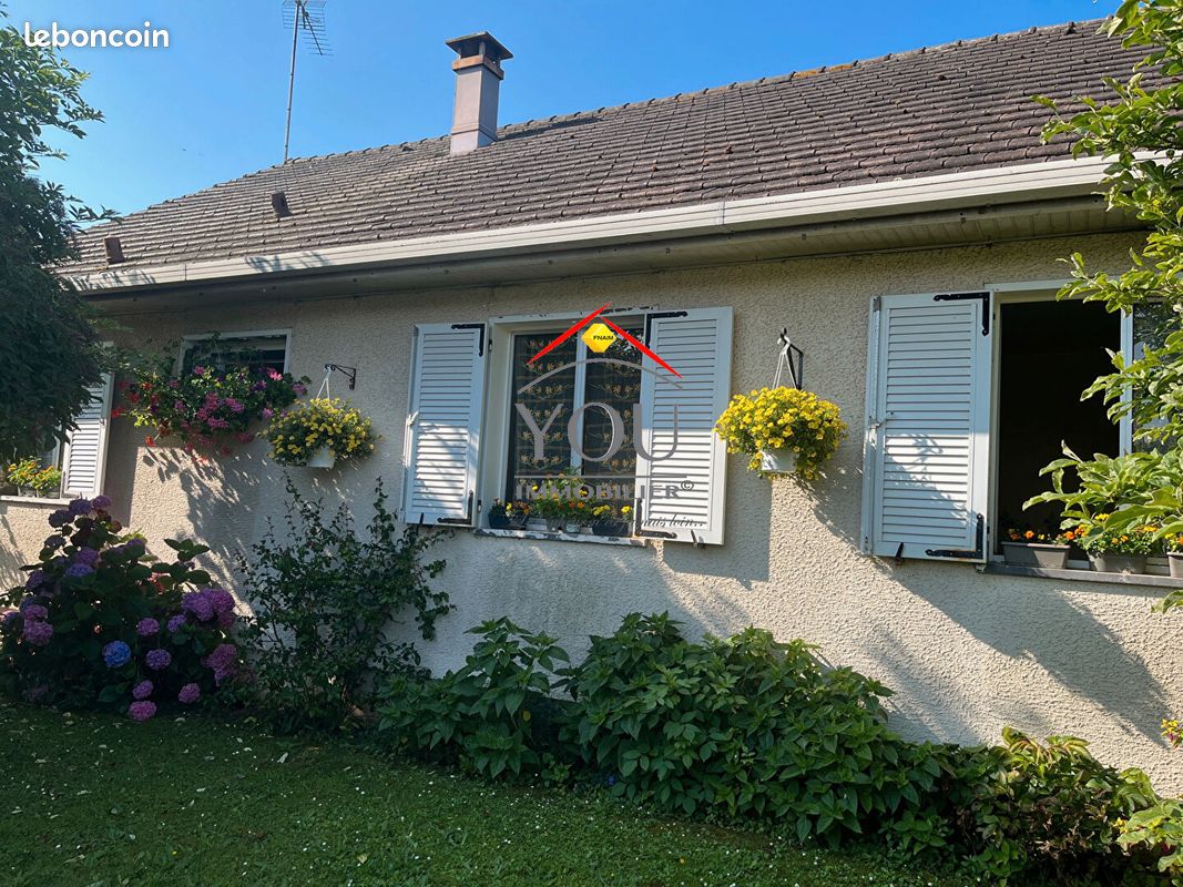 5 bedrooms House in Neuilly-en-Thelle, France No. 246096