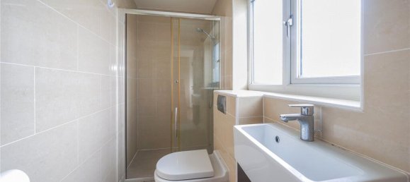 Casa de 4 dormitorios en Wembley, United Kingdom No. 12162 15