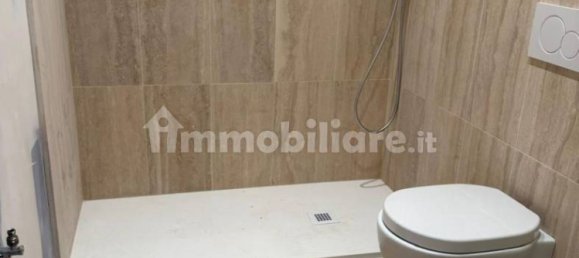 Apartamento de 2 habitaciónes en Siena, Italy No. 302501 10