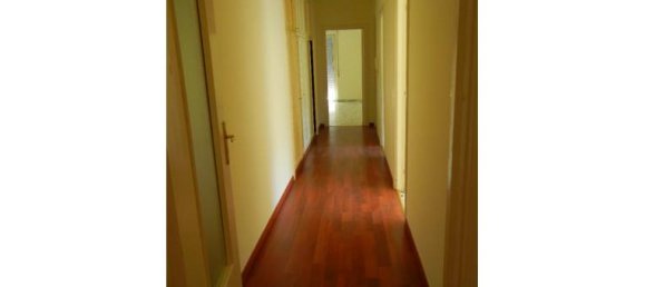 3 bedrooms Apartment in Naples, Italy No. 254930 2