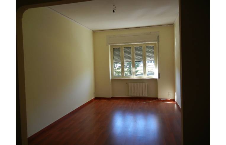 3 bedrooms Apartment in Naples, Italy No. 254930