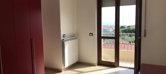 3-Zimmer Wohnung in Vasto, Italy, Nr. 151087 7