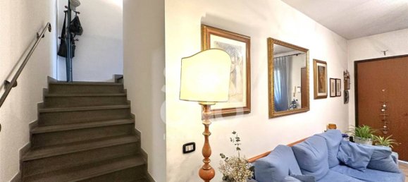 4 bedrooms House in Serravalle Pistoiese, Italy No. 270827 20
