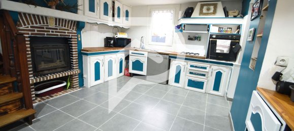 5 bedrooms House in Hardivillers, France No. 160619 3