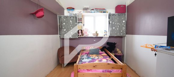 5 bedrooms House in Hardivillers, France No. 160619 7