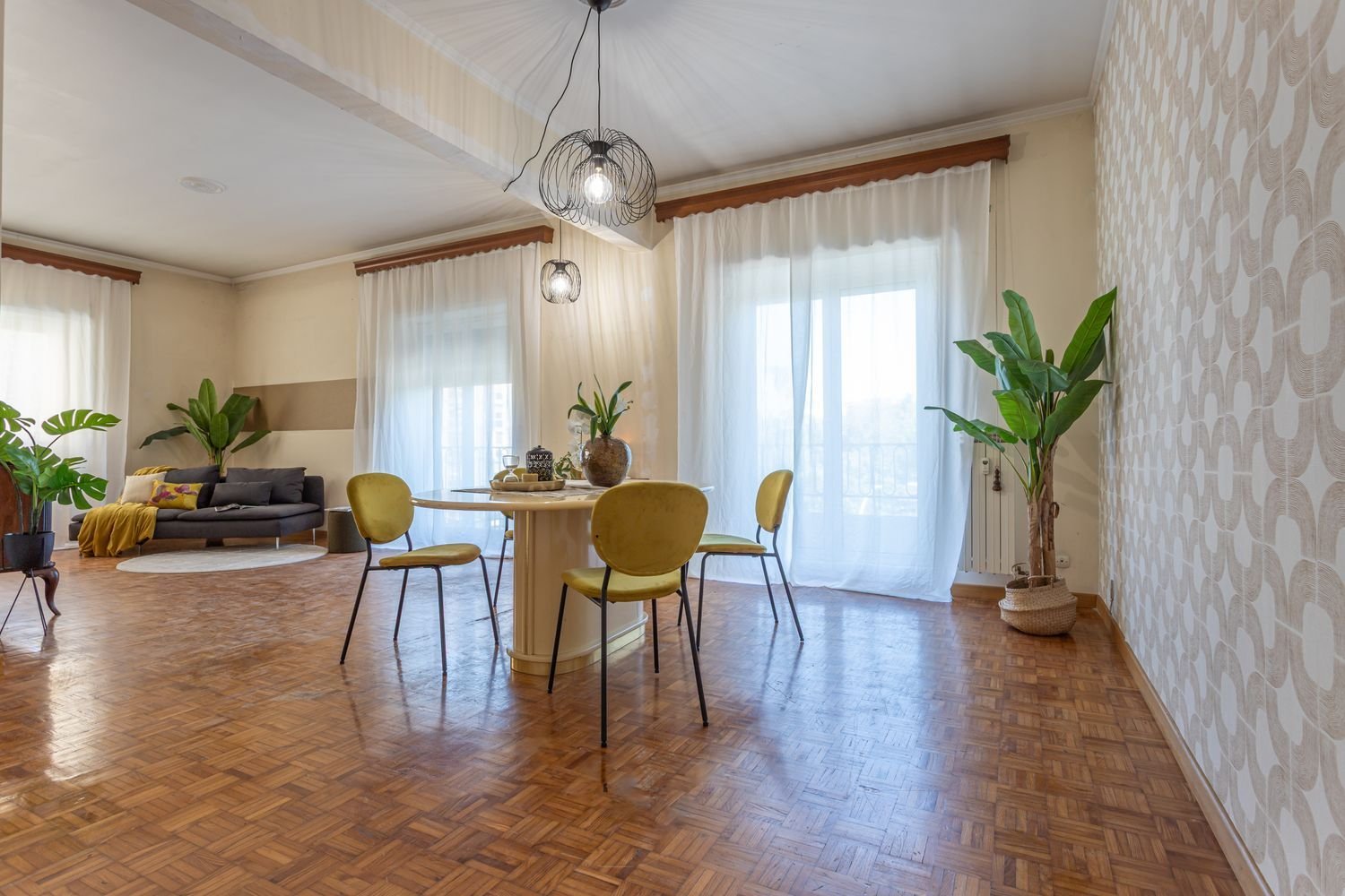 Apartamento de 4 dormitorios en Rome, Italy No. 323551