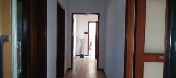 Квартира с 3 спальнями в Меде, Италия № 359514 2