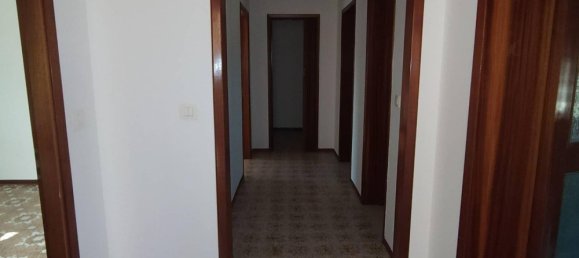 Квартира с 3 спальнями в Меде, Италия № 359514 10