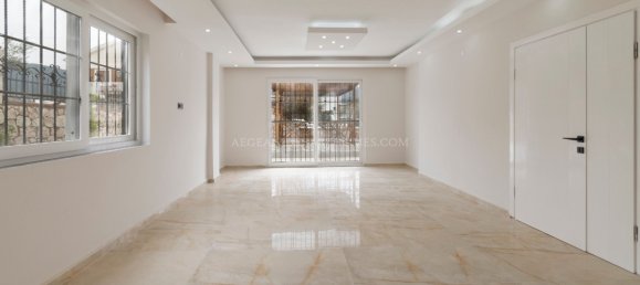 Villa 4+1 in Akbuk, Turkey No. 9758 3