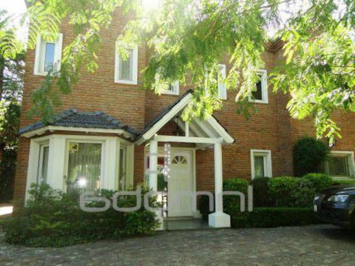 4 Schlafzimmer Haus in Pilar, Argentina, Nr. 76473