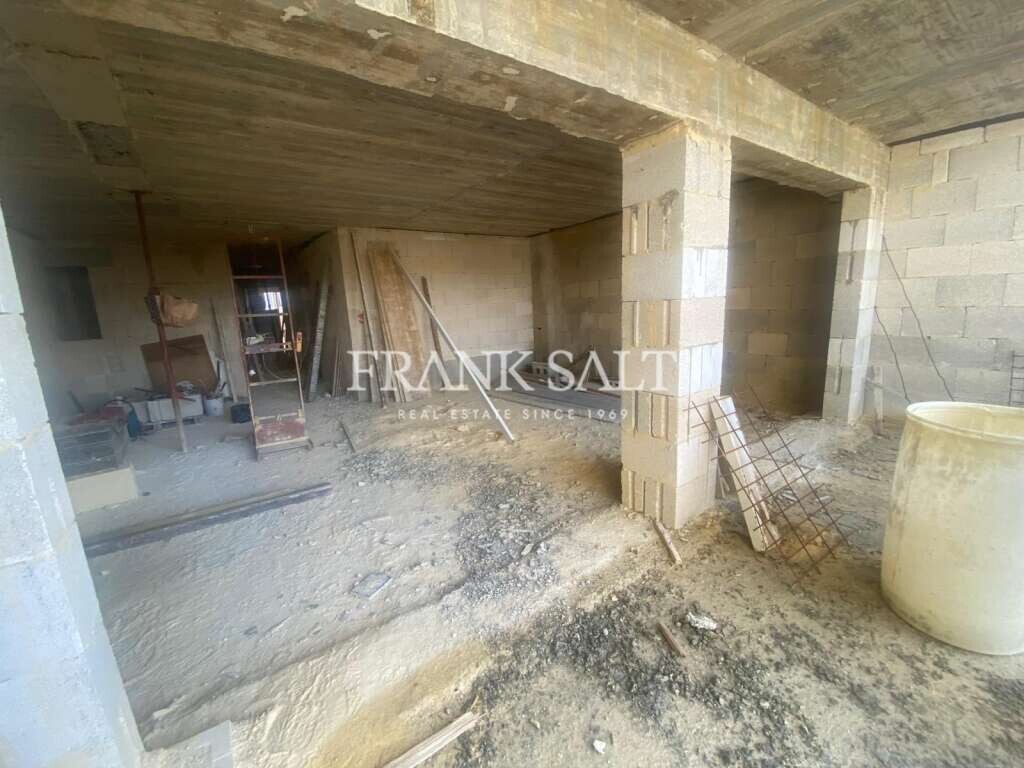 3 bedrooms Apartment in Qala, Malta No. 2724