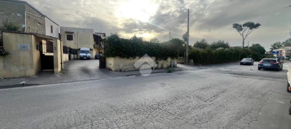 65m² Warehouse in Melito di Napoli, Italy No. 344345 9