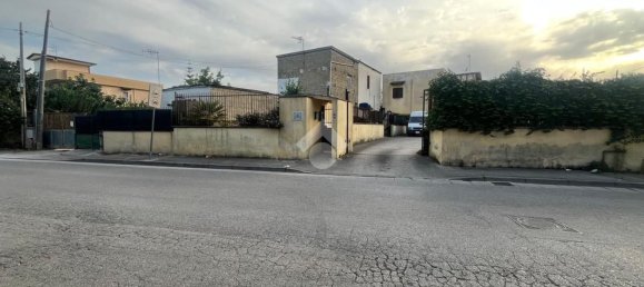 65m² Warehouse in Melito di Napoli, Italy No. 344345 12