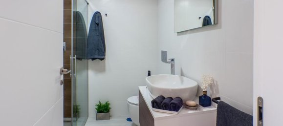 2 bedrooms Apartment in Alicante, Spain No. 21781 13