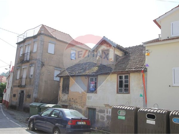 Casa de 1 dormitorio en Viseu, Portugal No. 19102