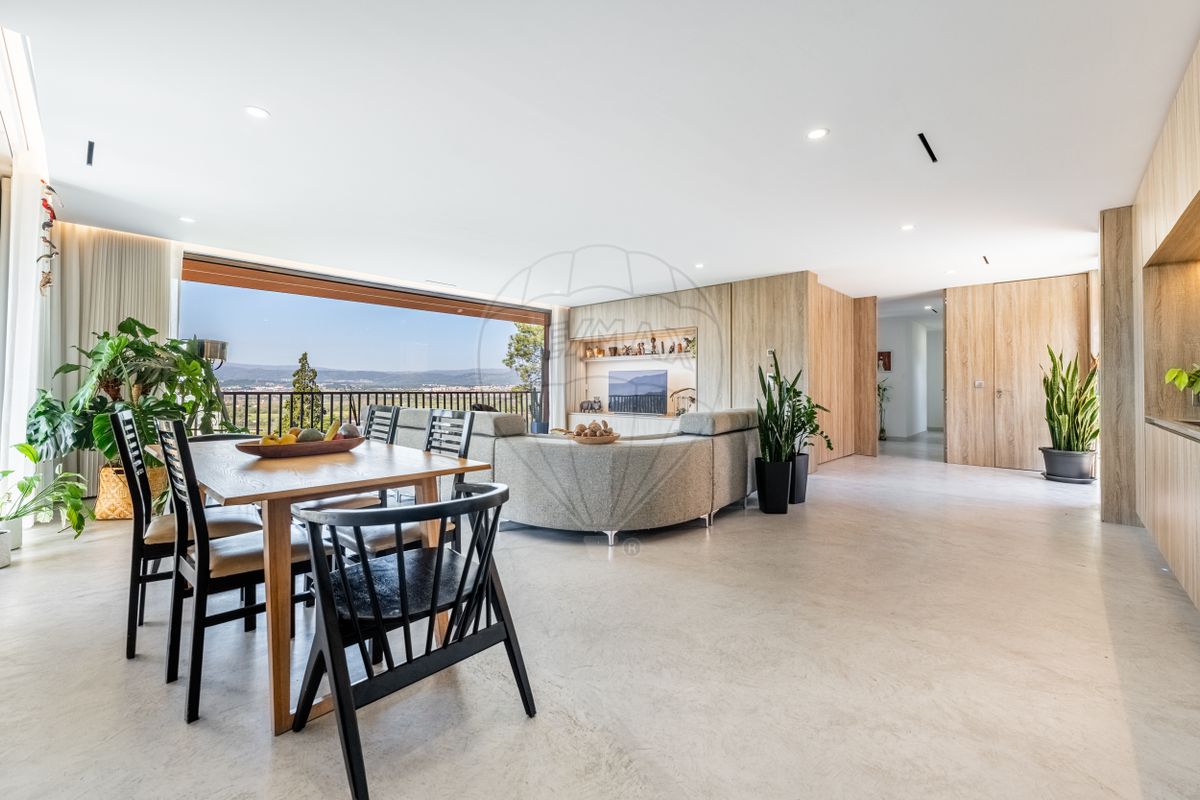 3 bedrooms House in Chaves, Portugal No. 21612